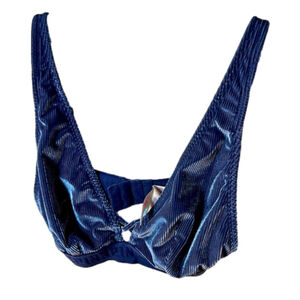 pink Victoria’s Secret unlined, purple velvet ribbed bralette Size medium